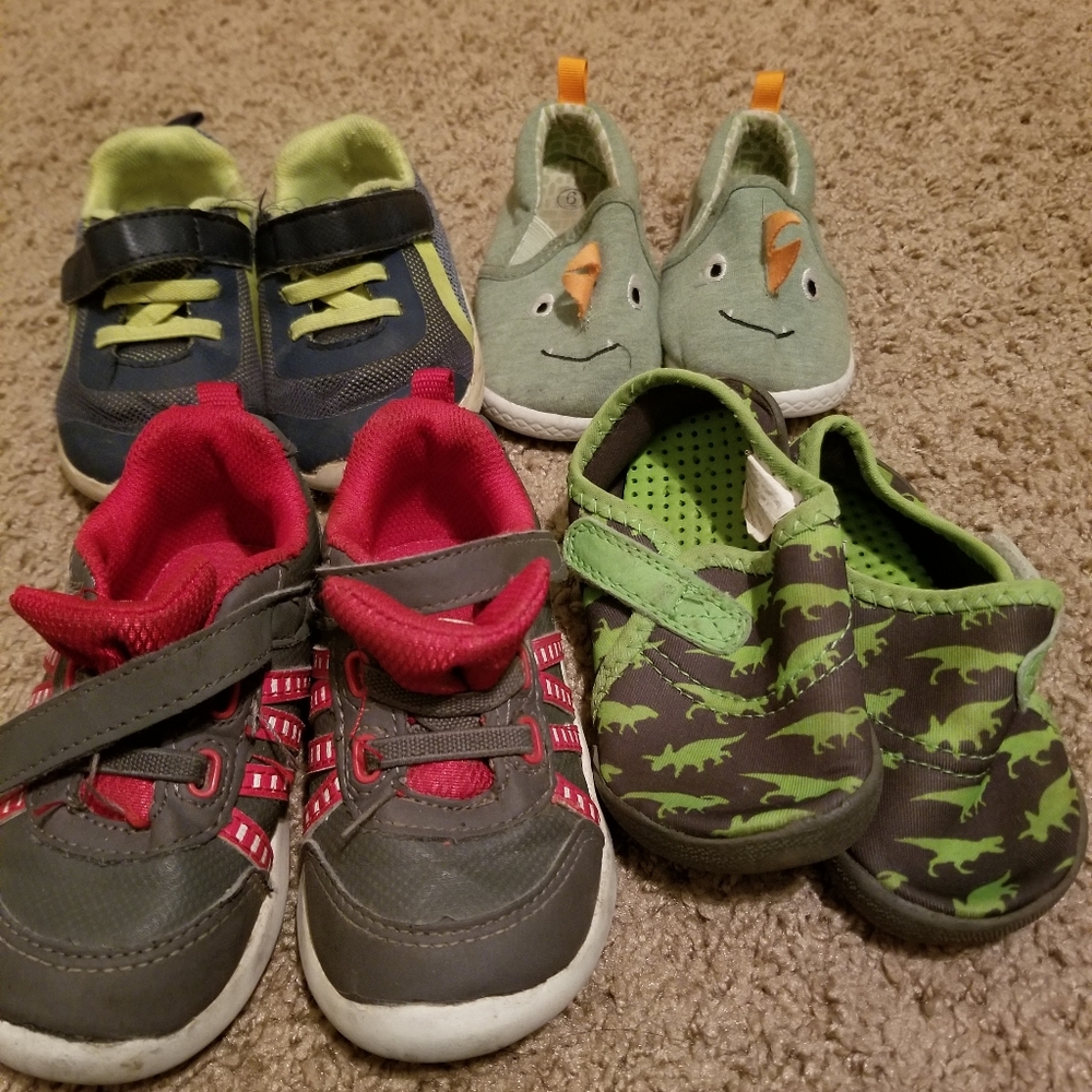 Boys size 6 shoes